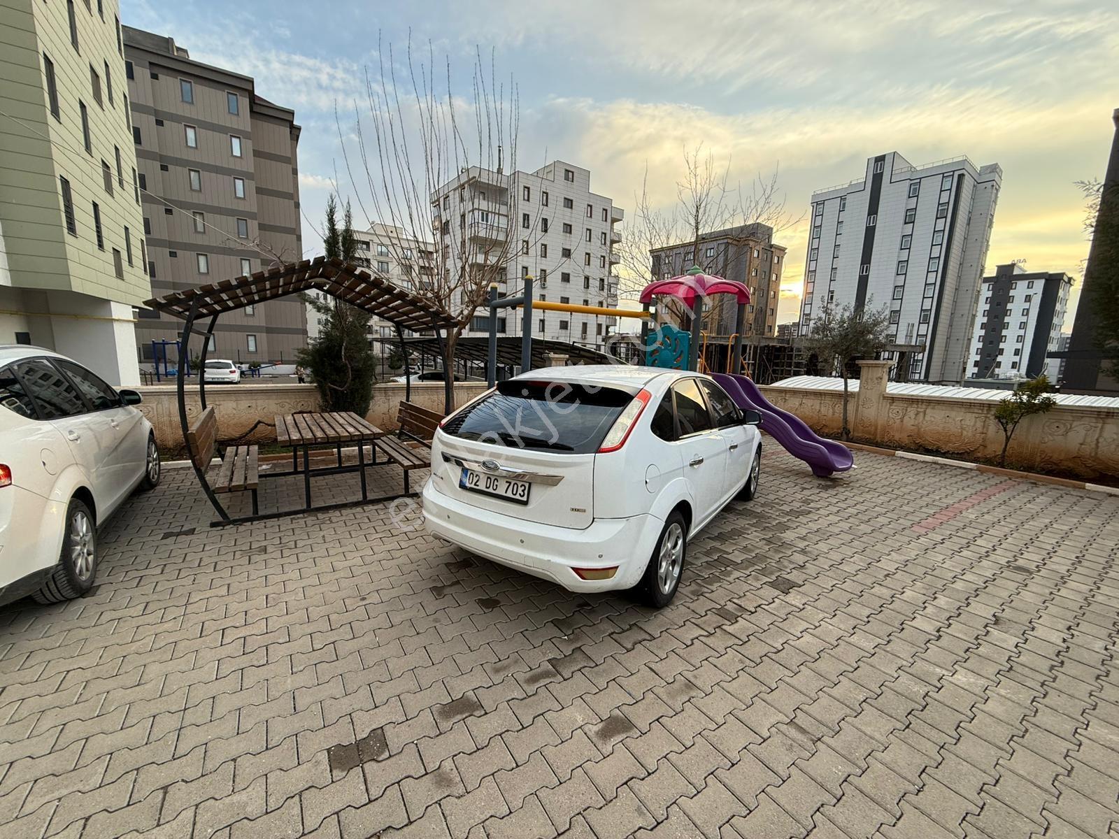 Yaşarsoy Gyo'dan K.köprü Doğukent'te 3+1 Sonkat Geniş Daire - Görsel 9