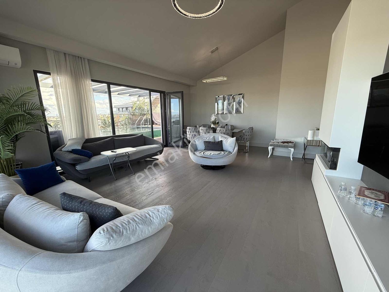 Dap Yeni Levent Teraslı Havuzlu En Özel Penthouse - Görsel 13