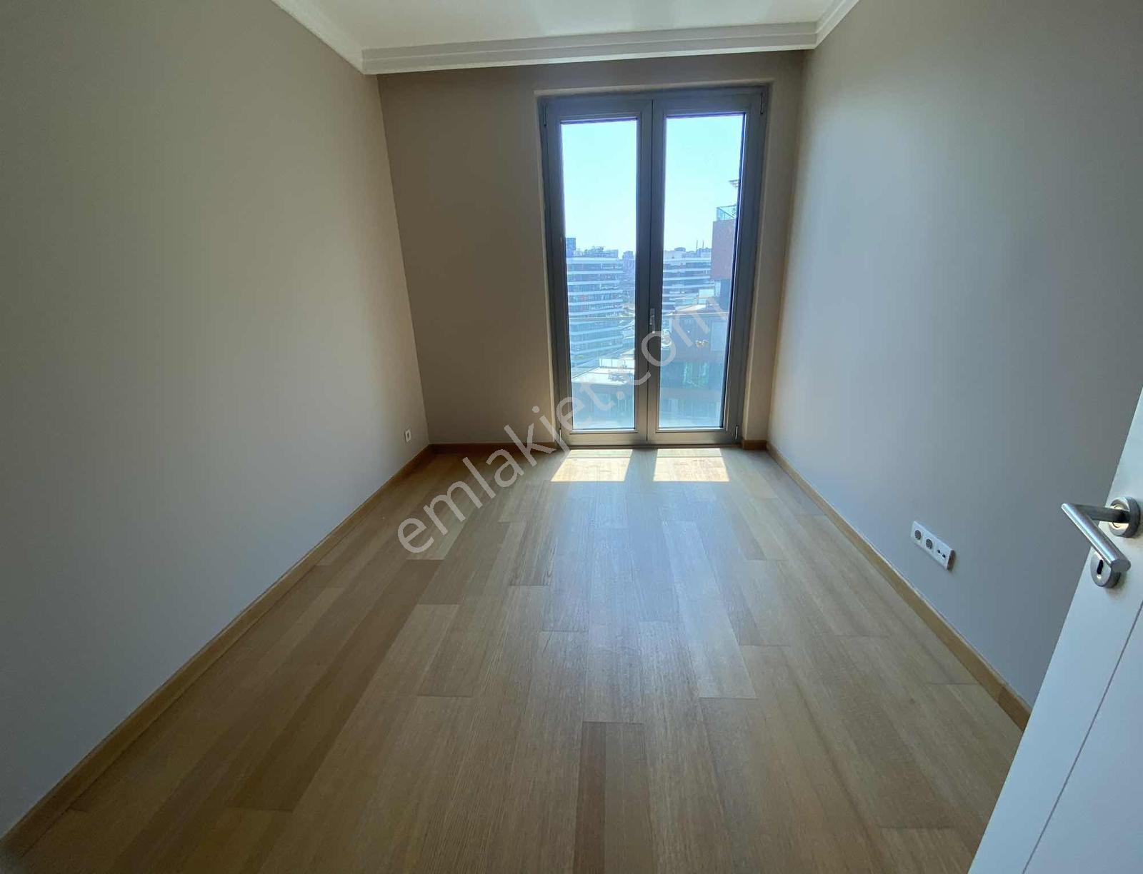 Vadistanbul Teras 3+1 Satılık Daire Boş - Görsel 3