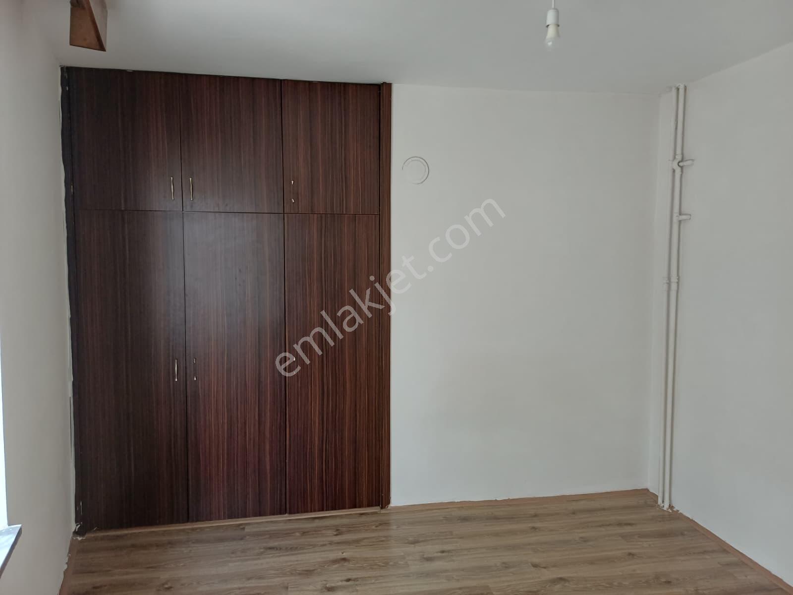 Yukarı Ayrancı Hoşdere Caddesinde Ön Cephe Katta Asansörlü Manzaralı 3+1 Satılık Daire - Görsel 19