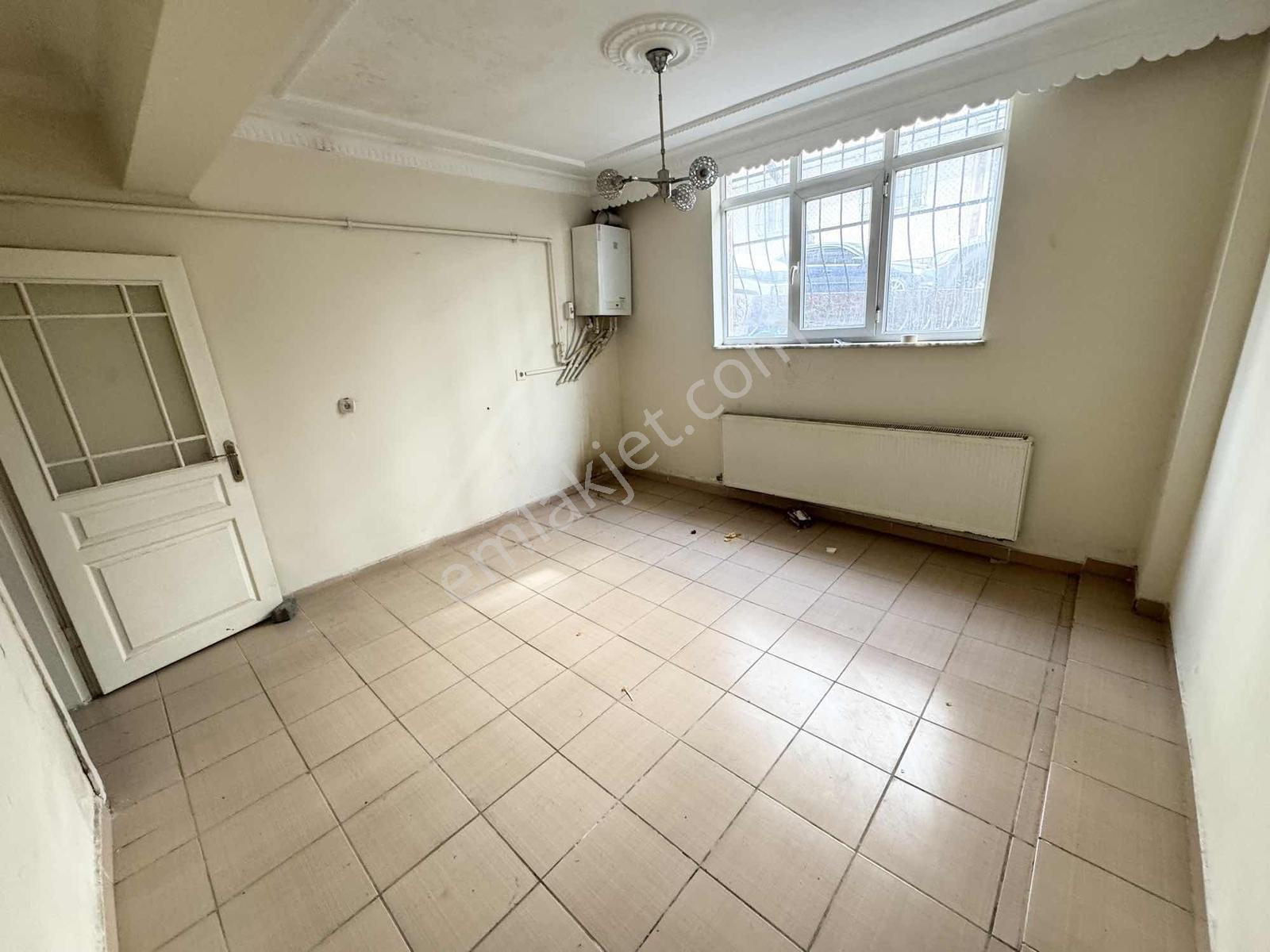 Yoldaş İnş Takasa Açık Satılık 3+1 115 M2 Krediye Uygun Daire