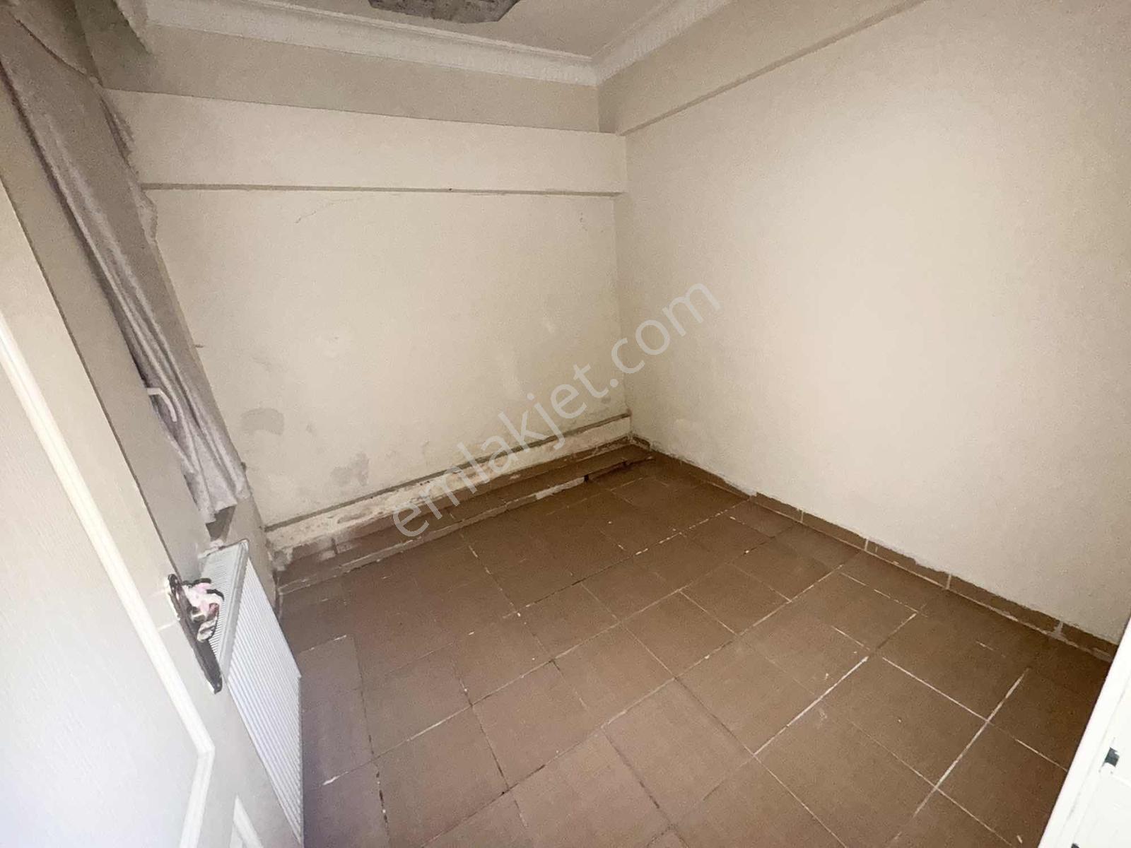 Yoldaş İnş Takasa Açık Satılık 3+1 115 M2 Krediye Uygun Daire - Görsel 24