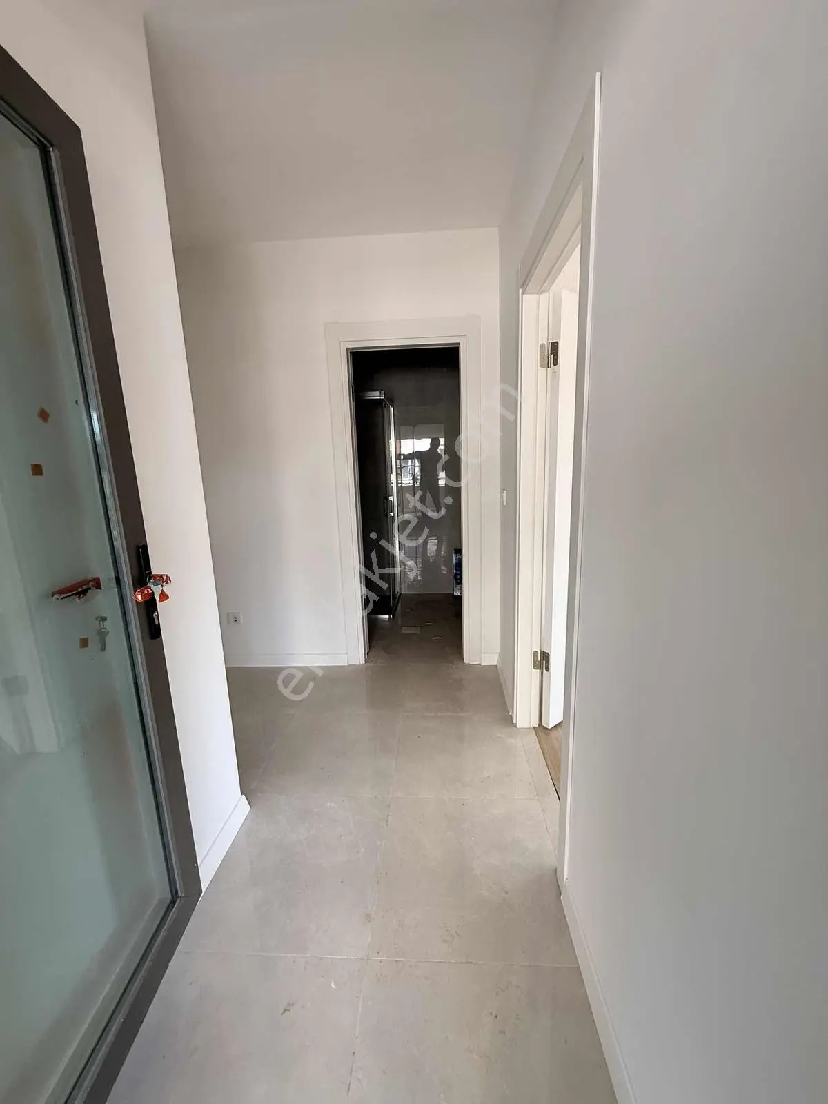Ümraniye Atatürk Mahalelsi 4+1 Açık Otoparklı Satılık Daire - Görsel 3