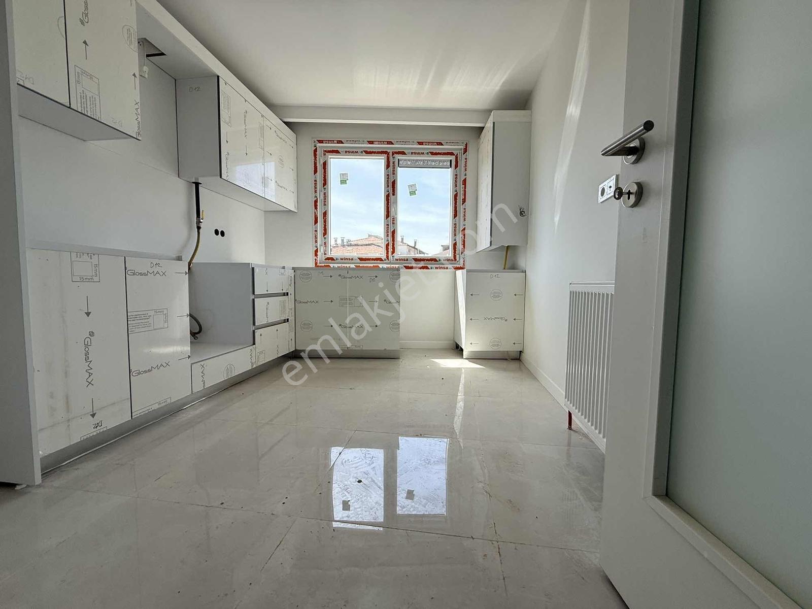 Ümraniye Atatürk Mahalelsi 4+1 Açık Otoparklı Satılık Daire - Görsel 21