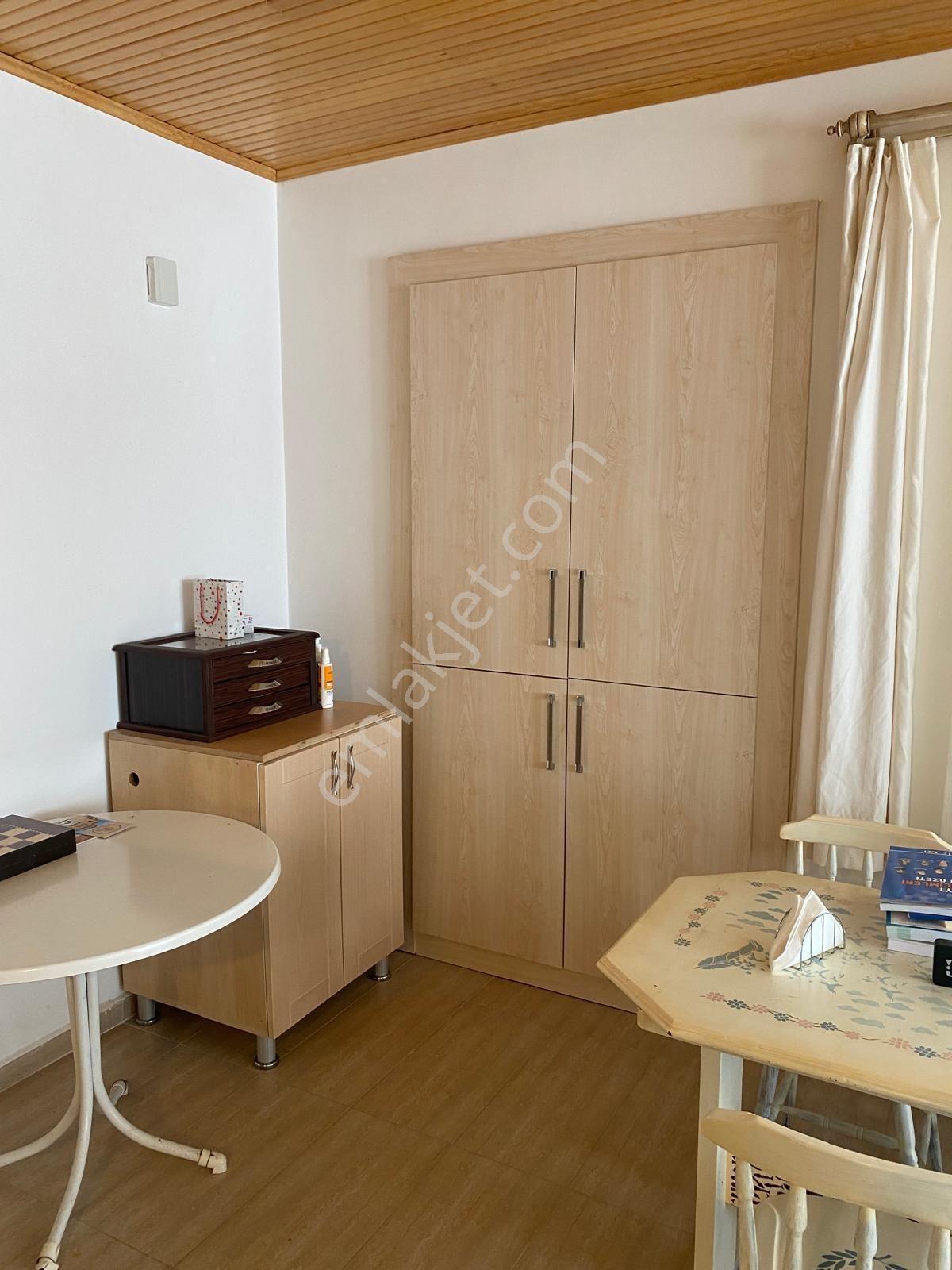 Dikili Sarıgül'de Eşyalı Satılık Villa - Görsel 18