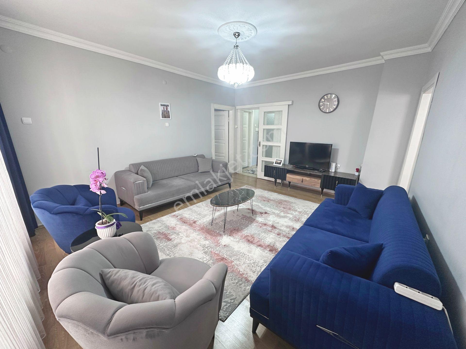 Abidinpaşa Mahallesinde Ara Katta Full Yapılı 3+1 Satılık Daire - Görsel 3