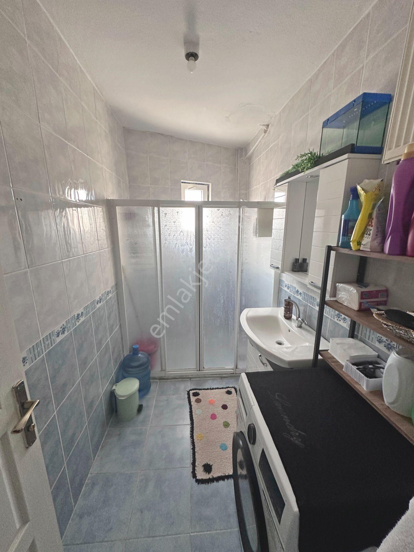 Abidinpaşa Mahallesinde Ara Katta Full Yapılı 3+1 Satılık Daire - Görsel 24