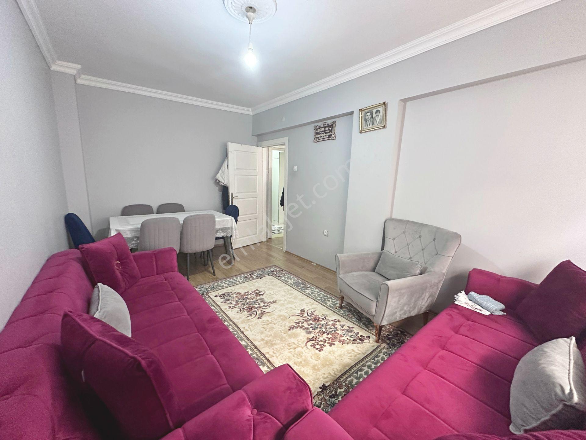 Abidinpaşa Mahallesinde Ara Katta Full Yapılı 3+1 Satılık Daire - Görsel 16