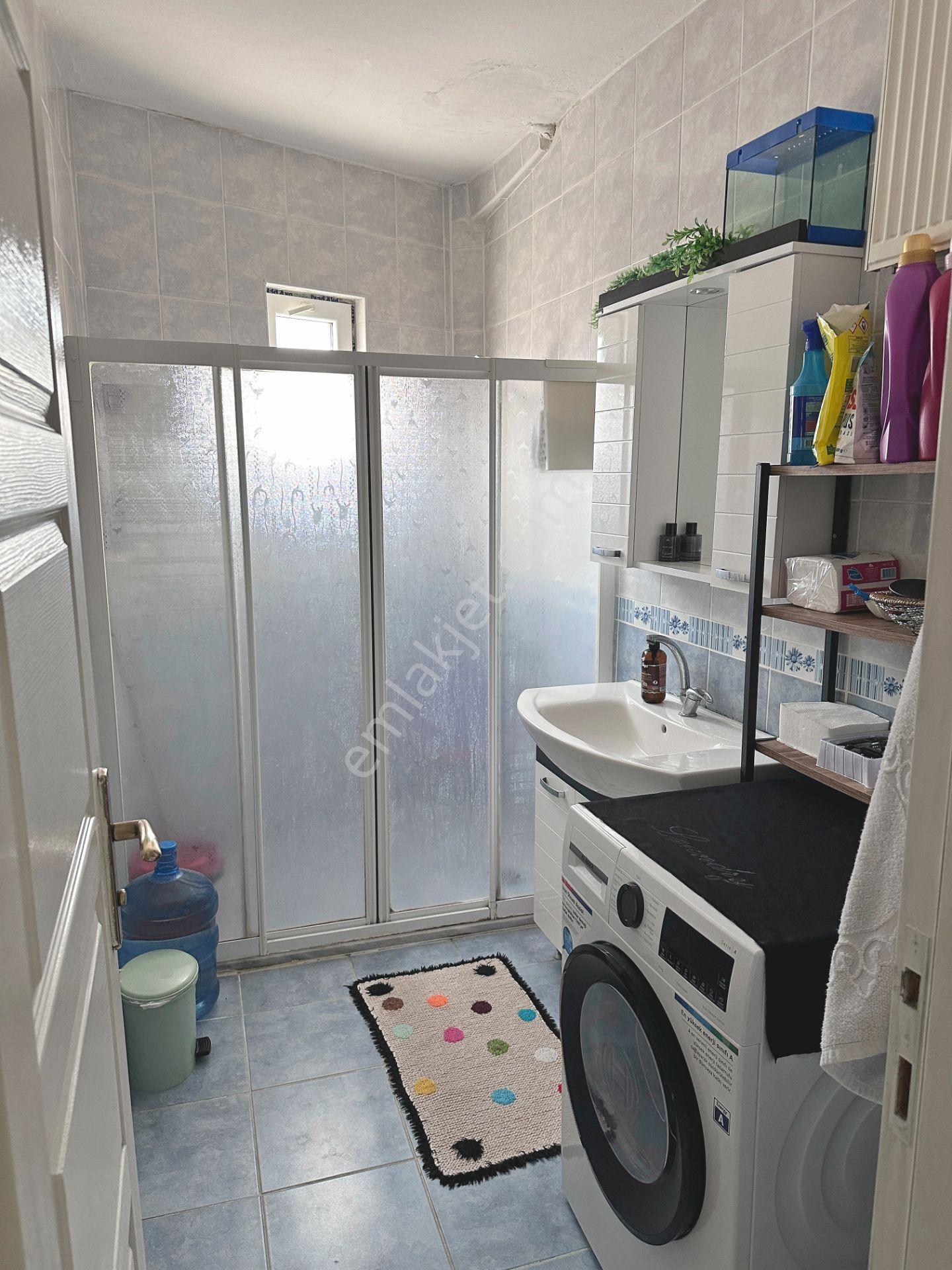 Abidinpaşa Mahallesinde Ara Katta Full Yapılı 3+1 Satılık Daire - Görsel 23