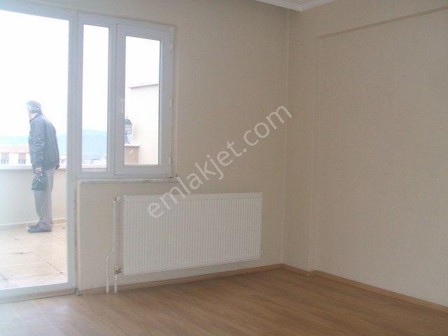 Öz Elit Emlak'tan Muradiye Cadde Üzeri Kiralık Dubleks 20.000 Tl. - Görsel 7
