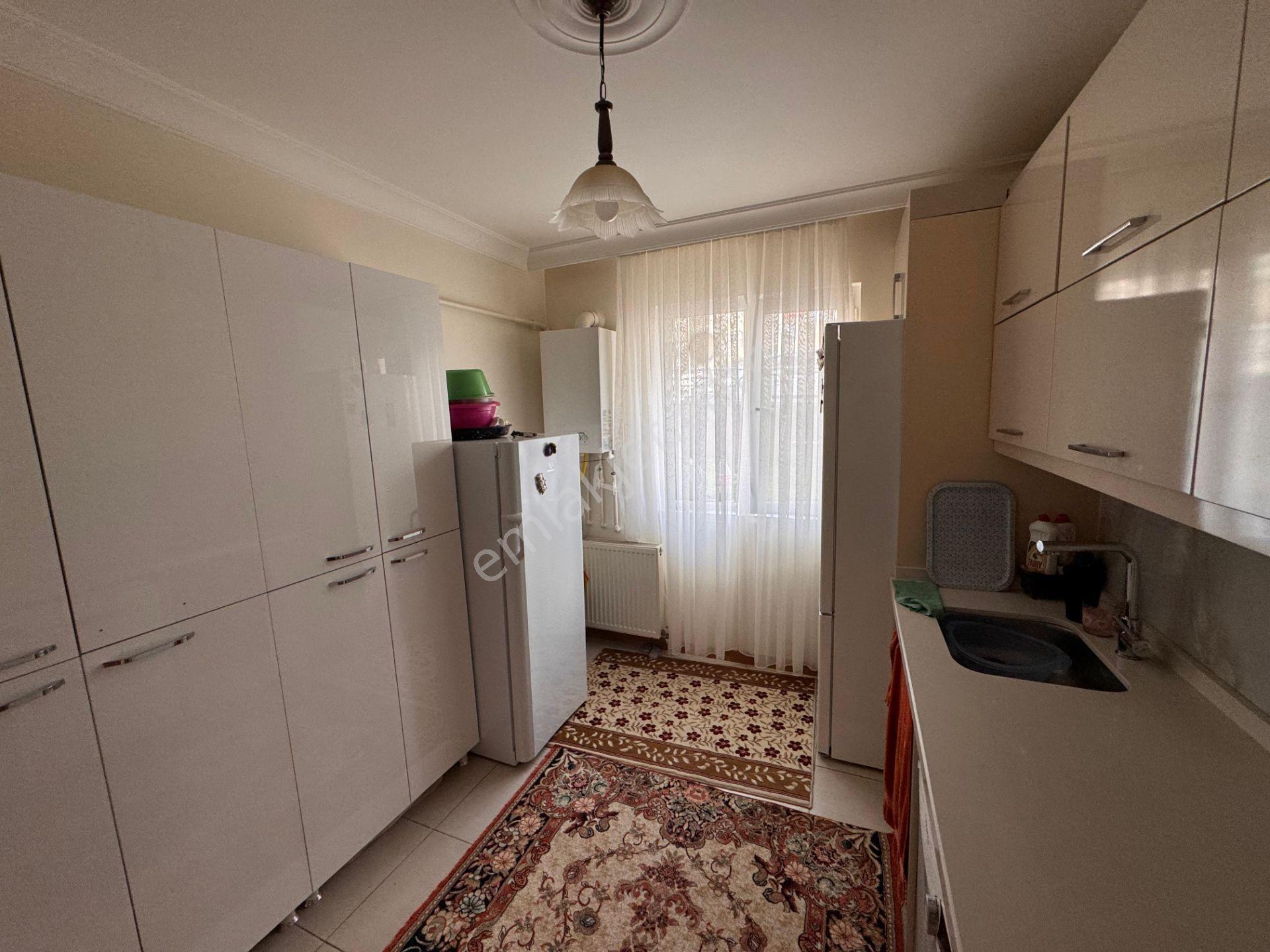 Bilgen Vatan'dan 23 Nisan Genç Bina Cadde Yakını Asansörlü 3+1 Ara Kat 140 M2 Satılık Daire - Görsel 5