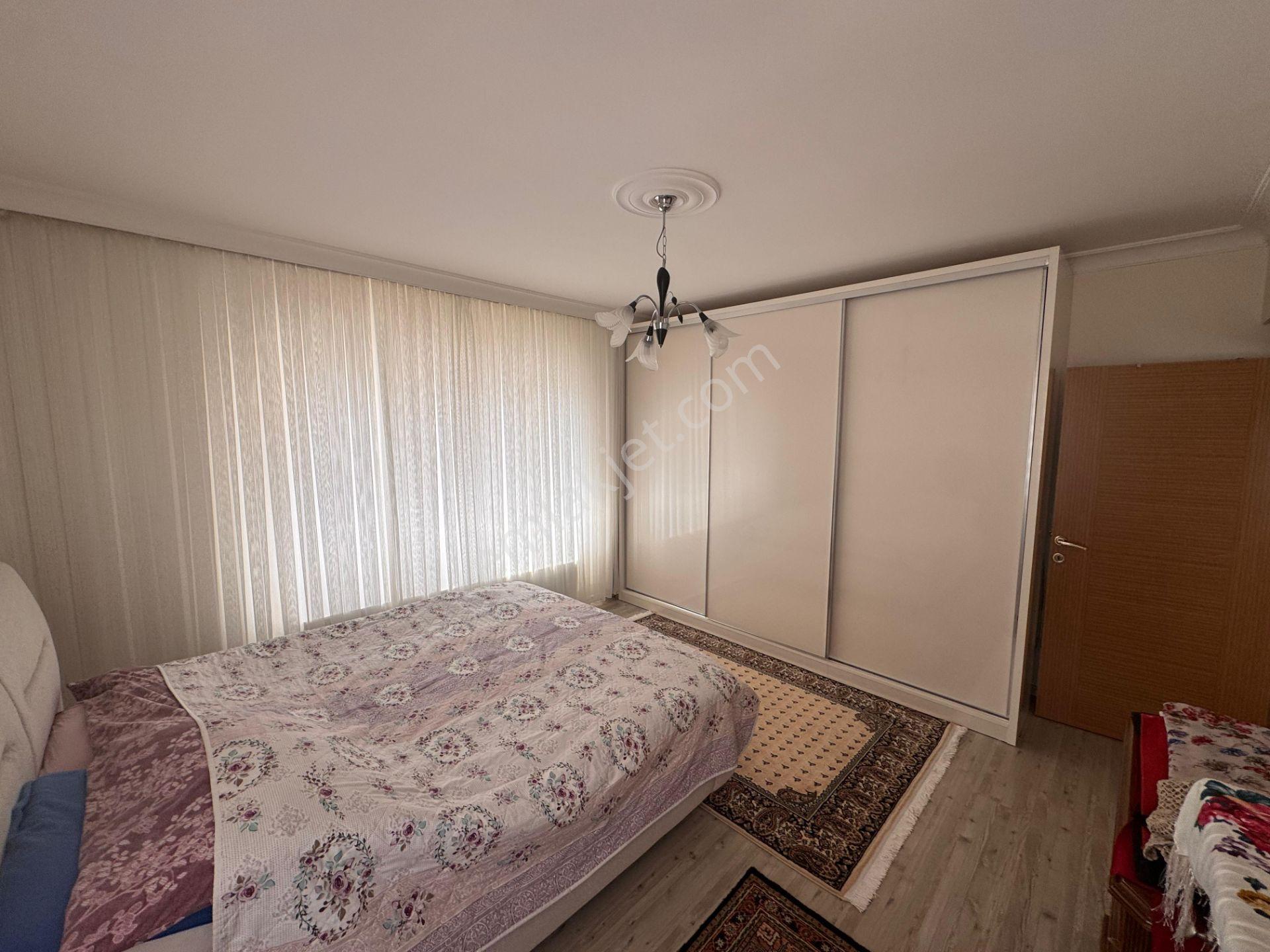 Bilgen Vatan'dan 23 Nisan Genç Bina Cadde Yakını Asansörlü 3+1 Ara Kat 140 M2 Satılık Daire - Görsel 16