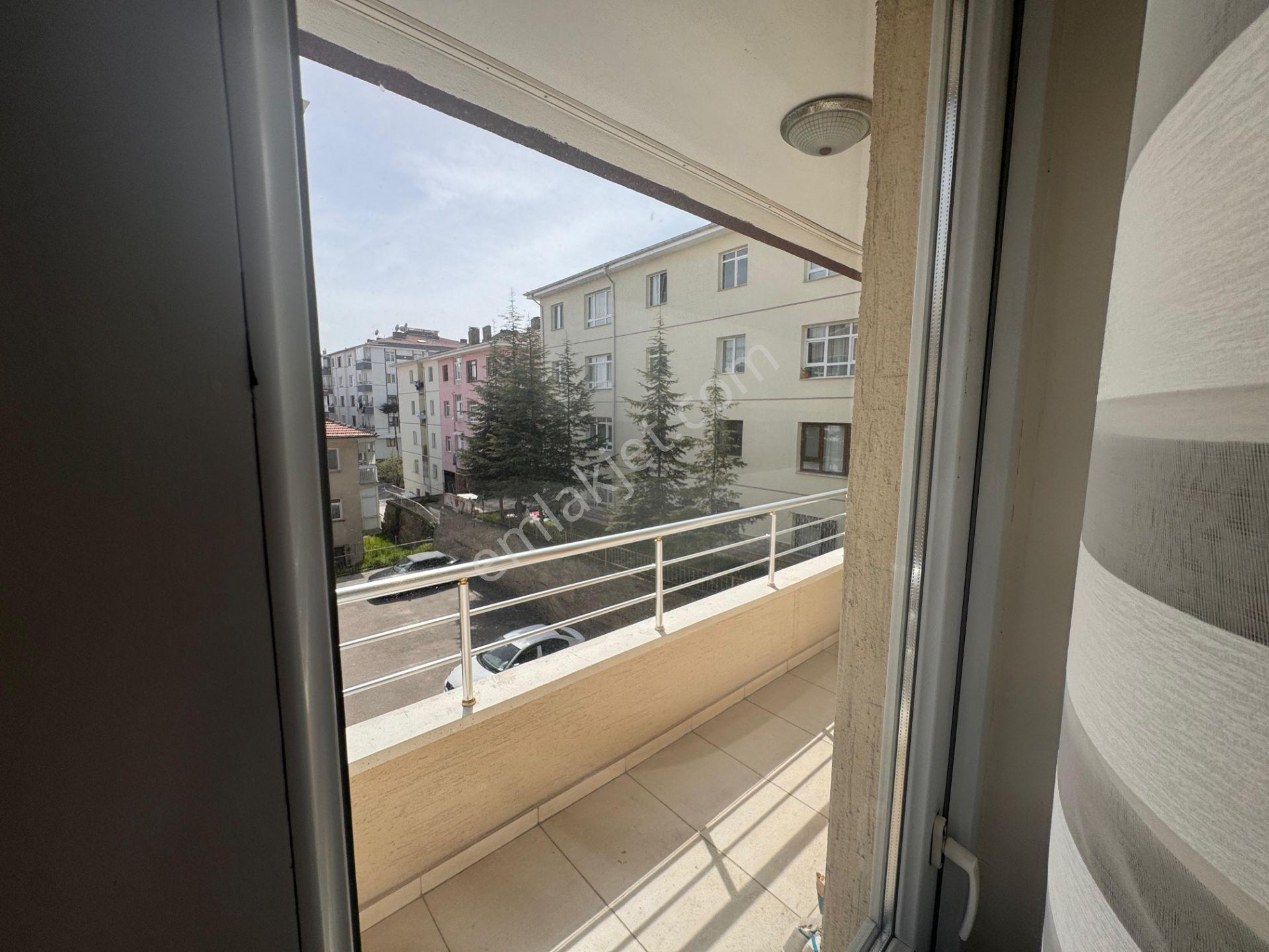 Bilgen Vatan'dan 23 Nisan Genç Bina Cadde Yakını Asansörlü 3+1 Ara Kat 140 M2 Satılık Daire - Görsel 12