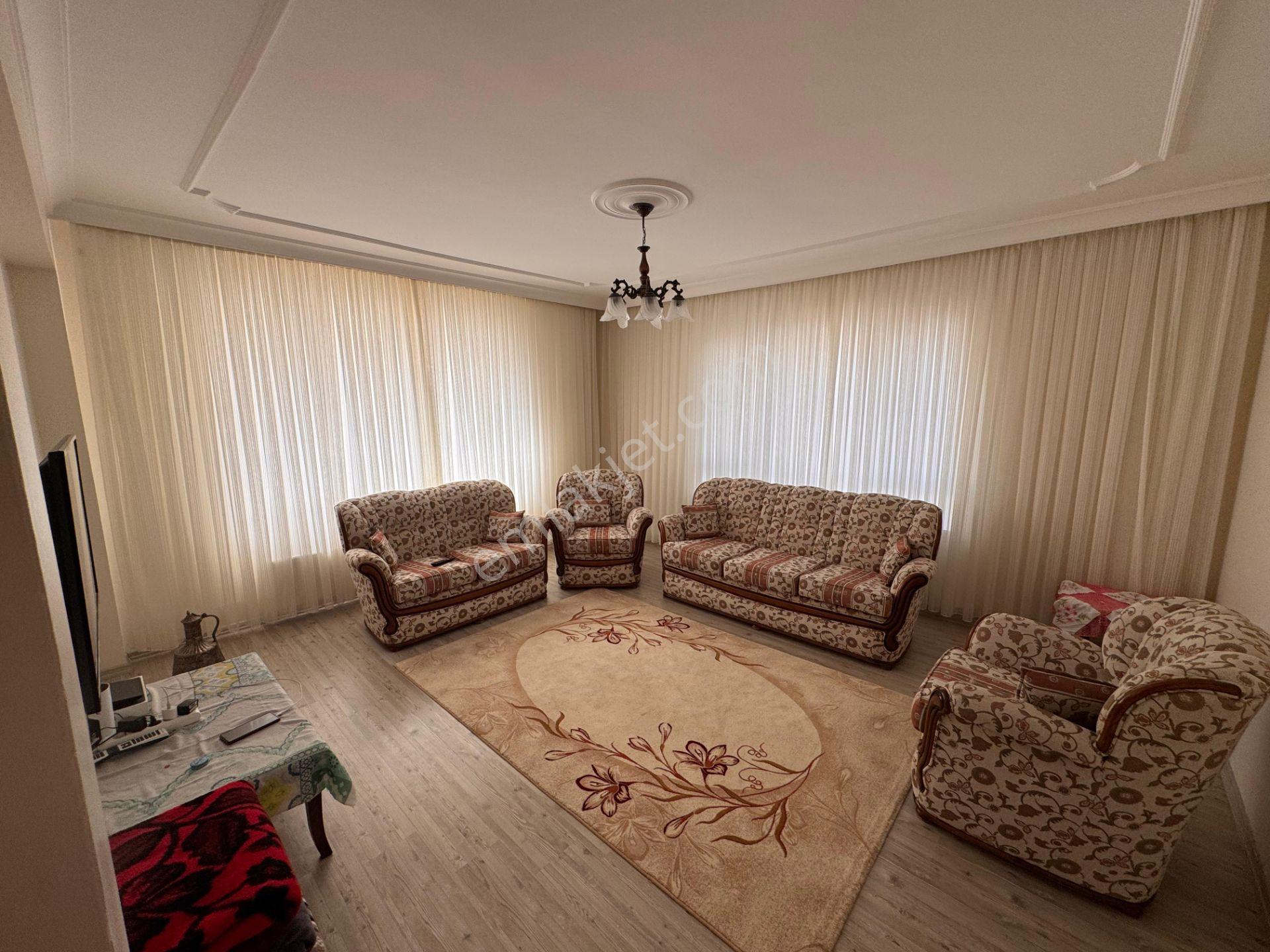 Bilgen Vatan'dan 23 Nisan Genç Bina Cadde Yakını Asansörlü 3+1 Ara Kat 140 M2 Satılık Daire - Görsel 10