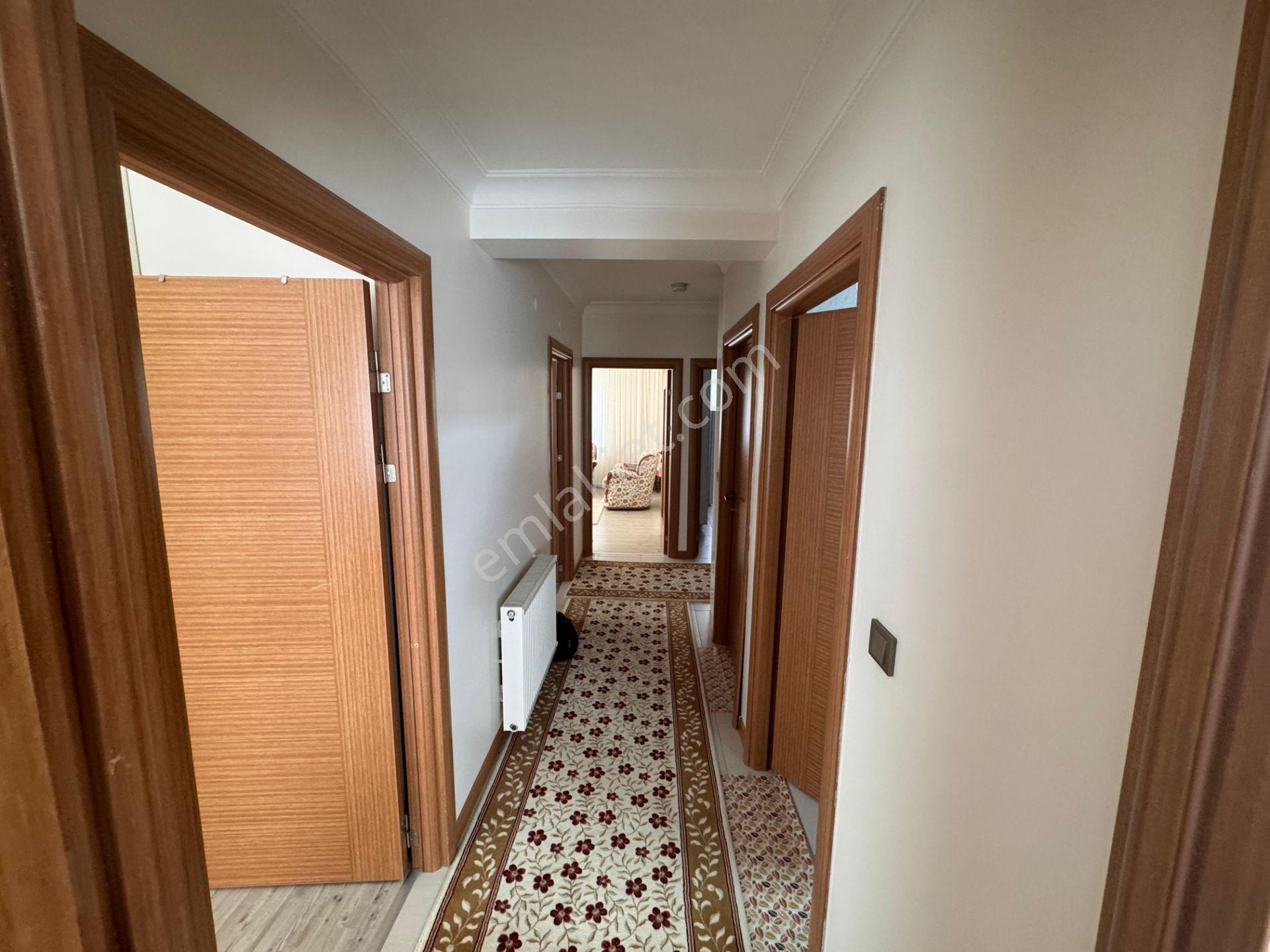Bilgen Vatan'dan 23 Nisan Genç Bina Cadde Yakını Asansörlü 3+1 Ara Kat 140 M2 Satılık Daire - Görsel 15
