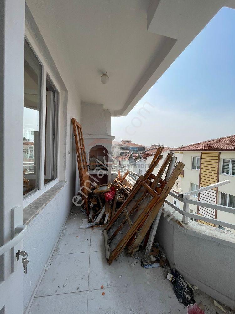 Güvenay - Çorum Ulukavak Mah. Dr.ilhan Gürel Caddesi Üzeri 3+1 Kiralık Daire - Görsel 8