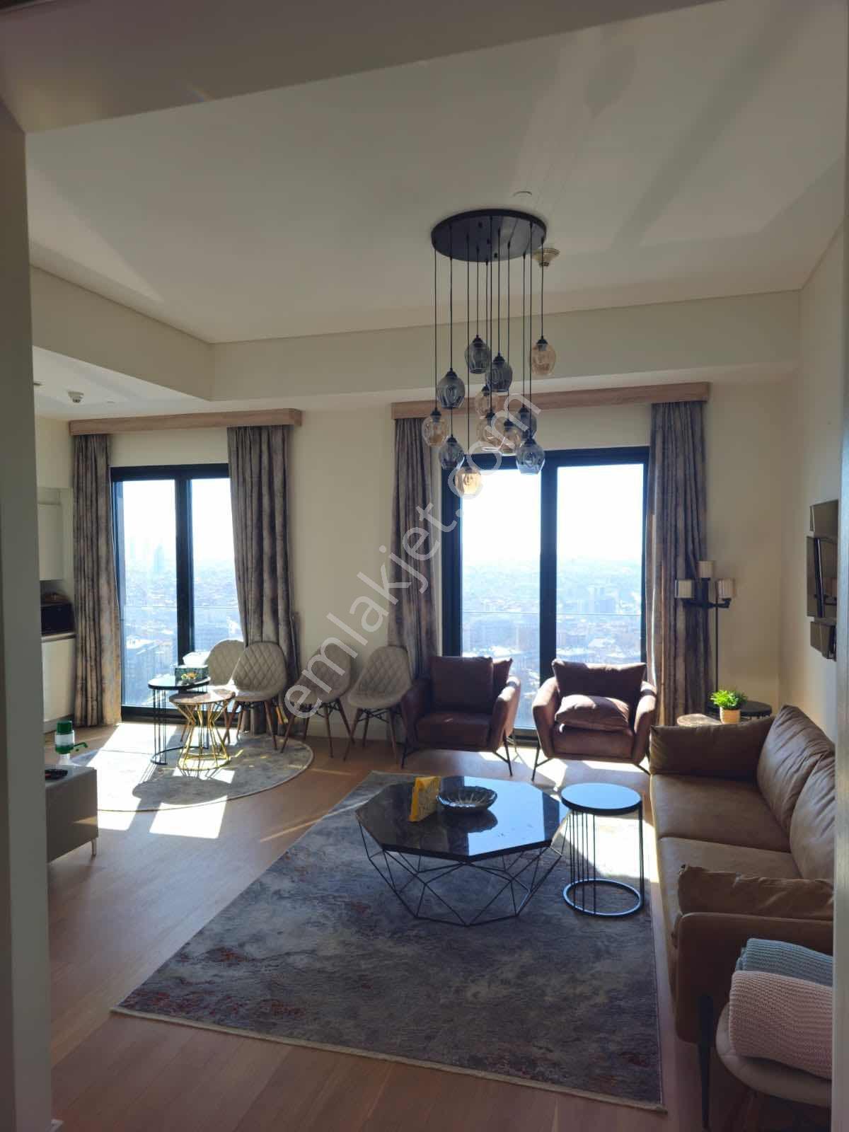 Nurol Life Yüksek Kat Stad Cephe Boş 2 + 1 Daire - Görsel 2