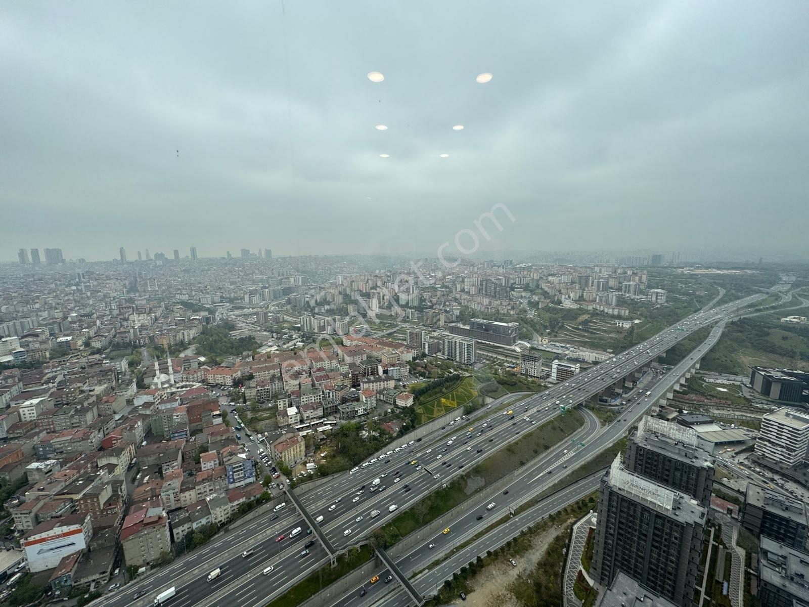 63.kat Lüks Eşyalı Kiralık For Rent Skyland 4+1 / Vadistanbul - Görsel 35