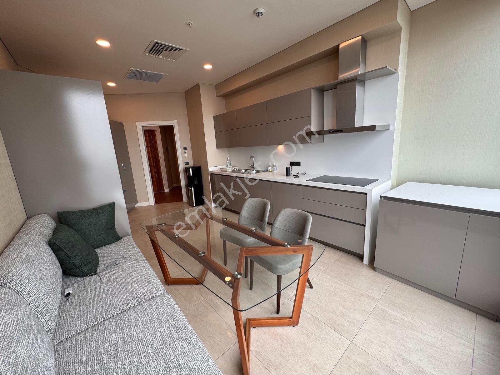 63.kat Lüks Eşyalı Kiralık For Rent Skyland 4+1 / Vadistanbul - Görsel 21