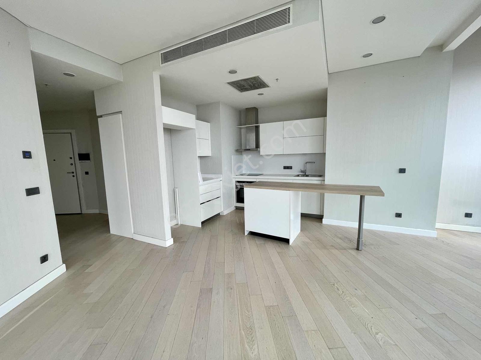 Skyland Vadistanbul Yüksek Kat Pizza Dilim Kiralık 1+1 Manzaralı - Görsel 40