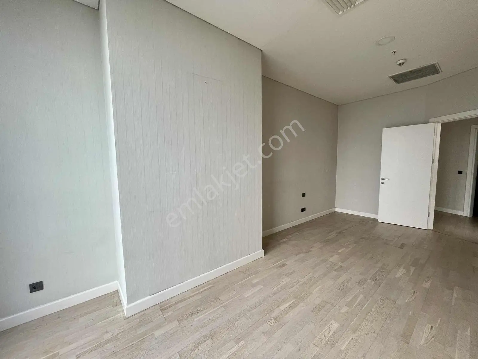 Skyland Vadistanbul Yüksek Kat Pizza Dilim Kiralık 1+1 Manzaralı - Görsel 11
