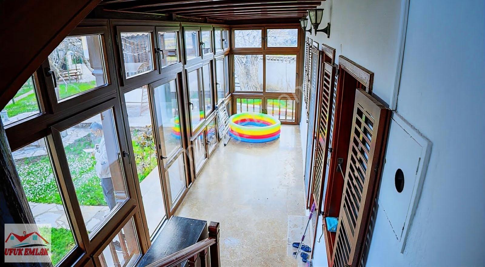 Karabağlar'da Butik Otel / Villa Projesine Uygun Taş Malikâne - Görsel 16