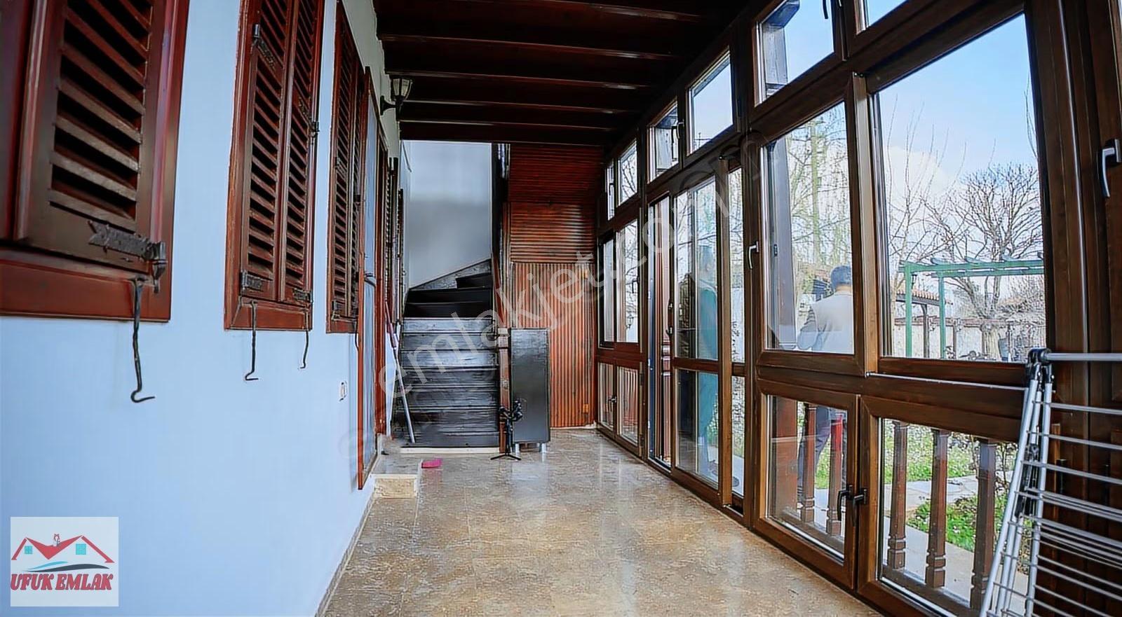 Karabağlar'da Butik Otel / Villa Projesine Uygun Taş Malikâne - Görsel 20