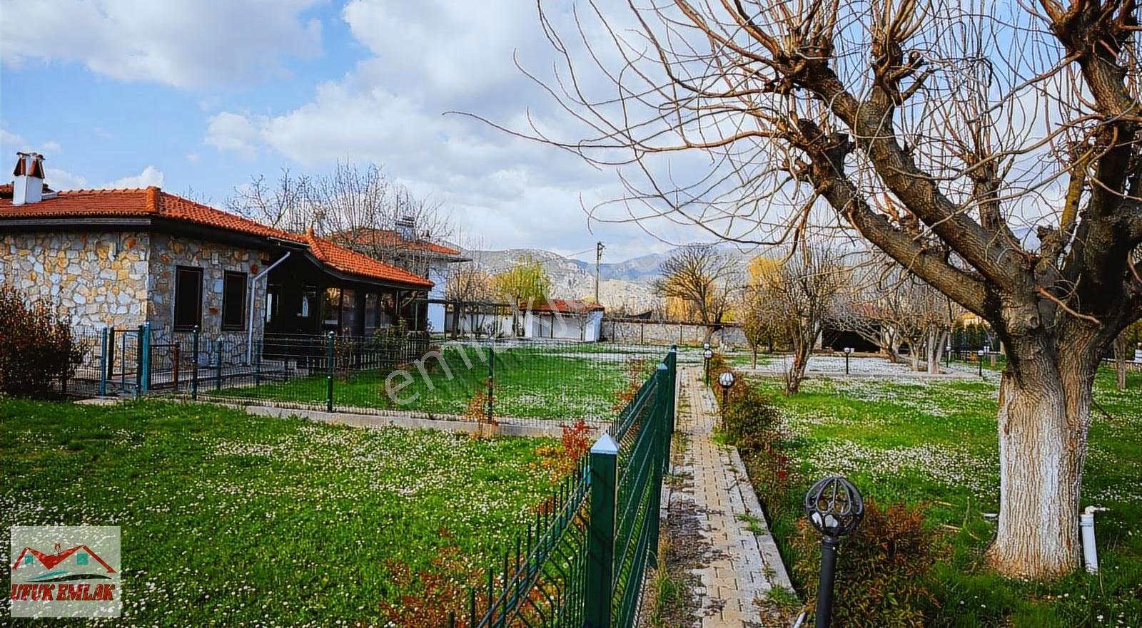 Karabağlar'da Butik Otel / Villa Projesine Uygun Taş Malikâne - Görsel 43