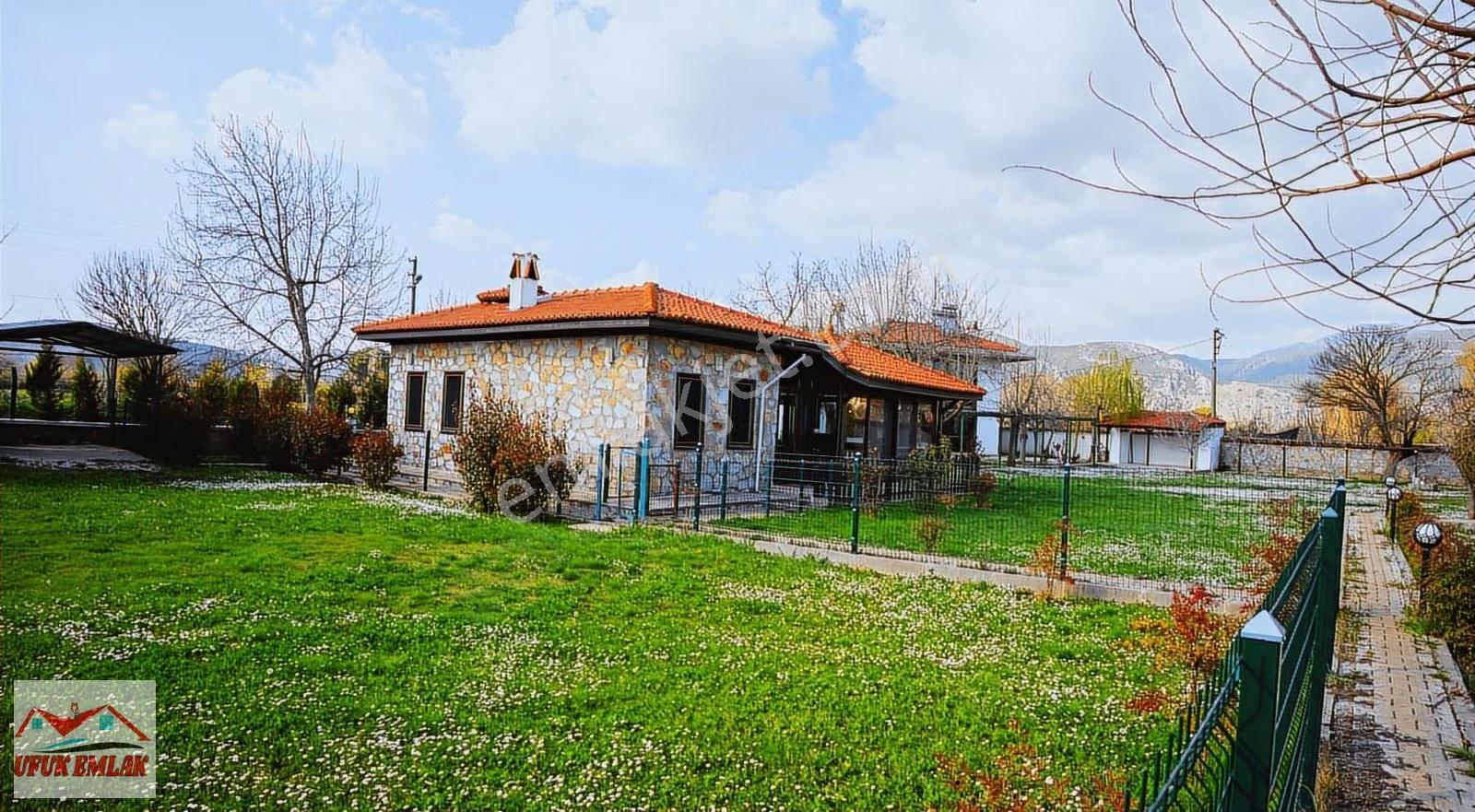 Karabağlar'da Butik Otel / Villa Projesine Uygun Taş Malikâne - Görsel 34