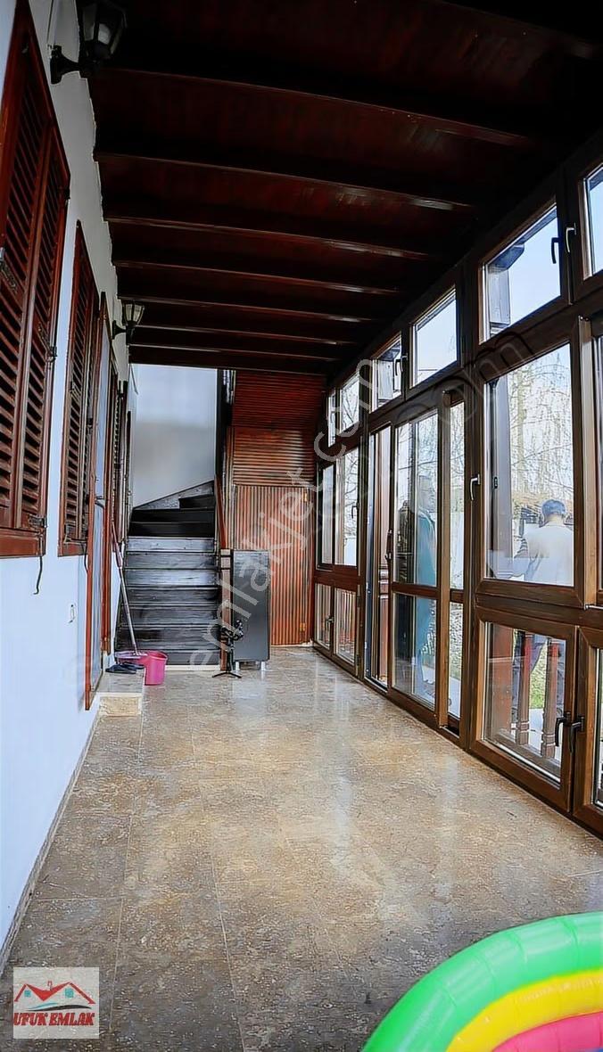 Karabağlar'da Butik Otel / Villa Projesine Uygun Taş Malikâne - Görsel 44
