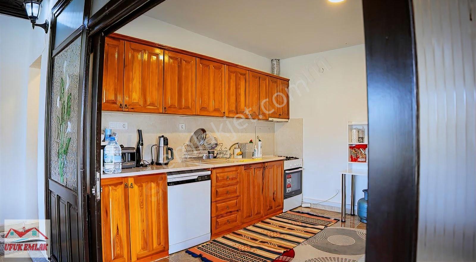 Karabağlar'da Butik Otel / Villa Projesine Uygun Taş Malikâne - Görsel 32