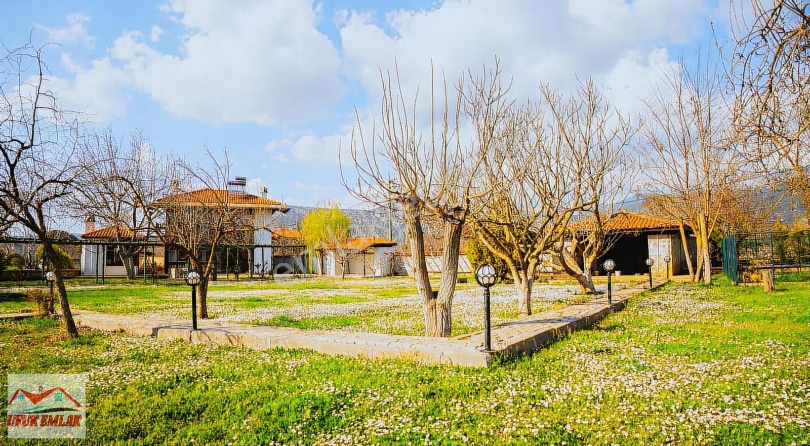 Karabağlar'da Butik Otel / Villa Projesine Uygun Taş Malikâne - Görsel 6