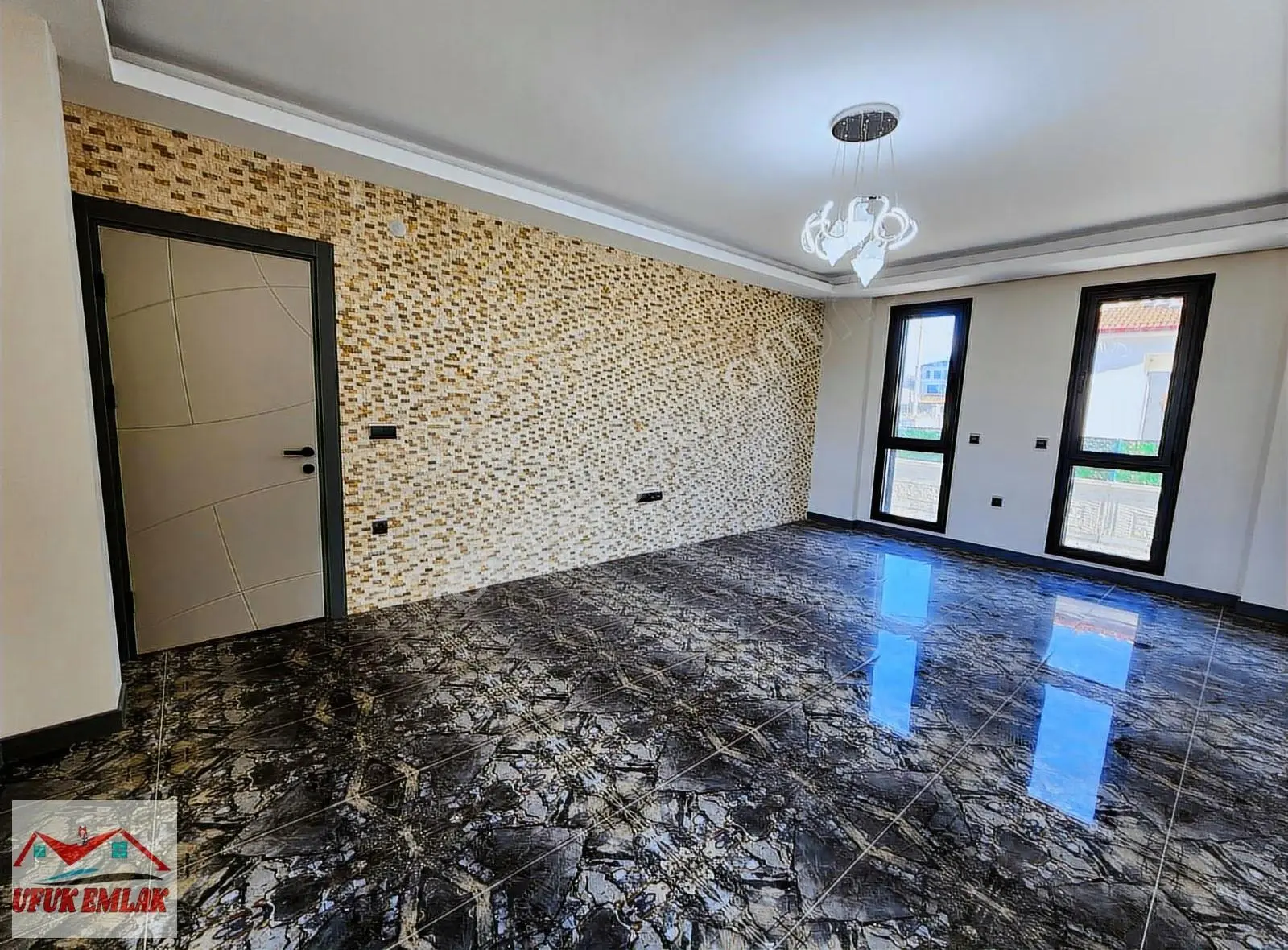 Hemen Taşınmaya Hazır | Köşe Parsel | 5+1 Lüks Müstakil Villa - Görsel 3