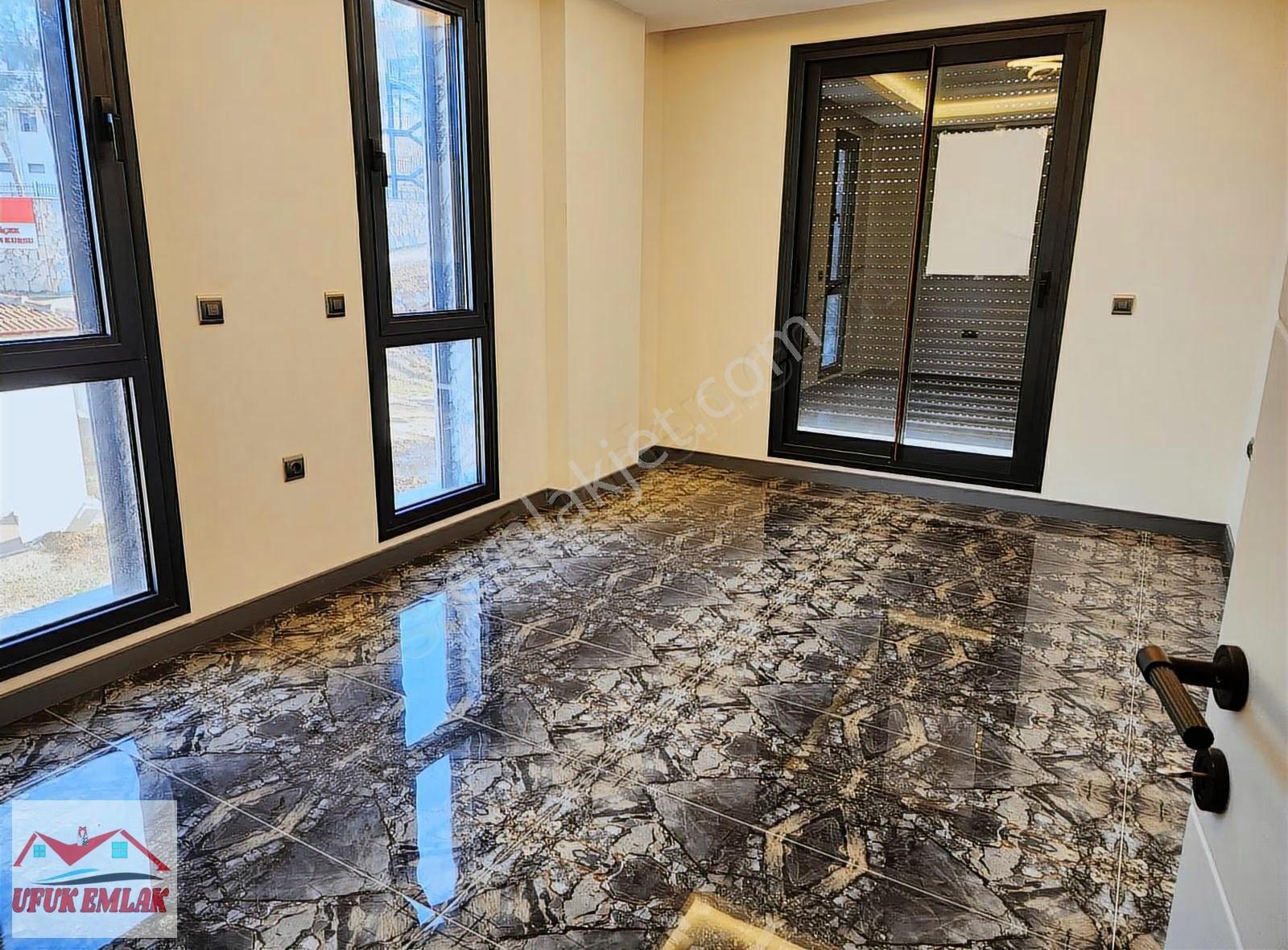 Hemen Taşınmaya Hazır | Köşe Parsel | 5+1 Lüks Müstakil Villa - Görsel 40