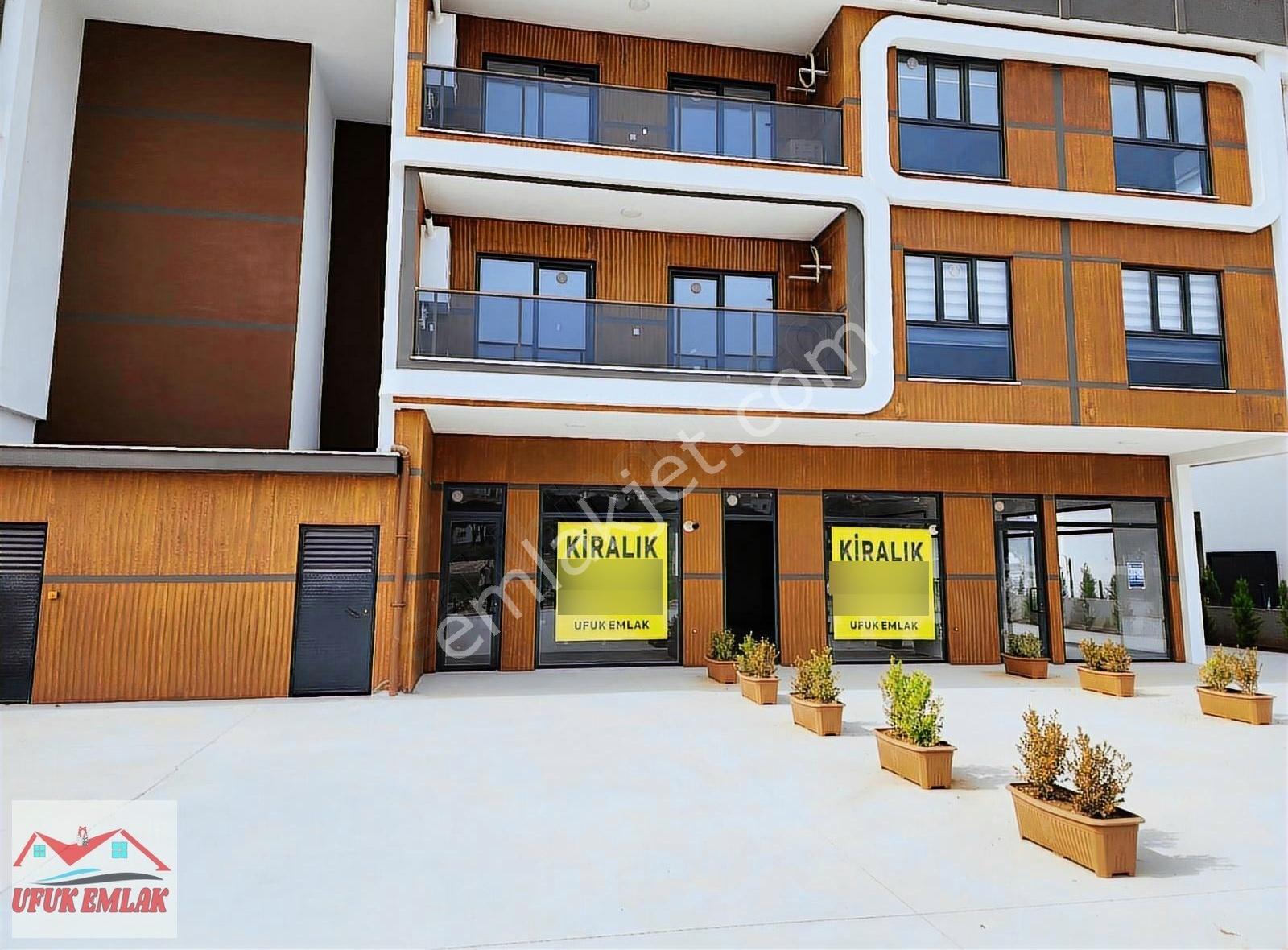 Prestejli Konumda, Restoran Uyumlu, Lüks Ticari Kiralık Dükkan - Görsel 19