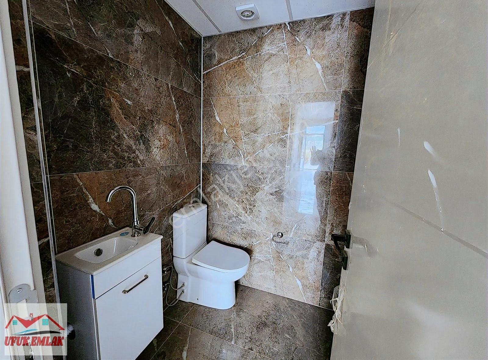 Prestejli Konumda, Restoran Uyumlu, Lüks Ticari Kiralık Dükkan - Görsel 9