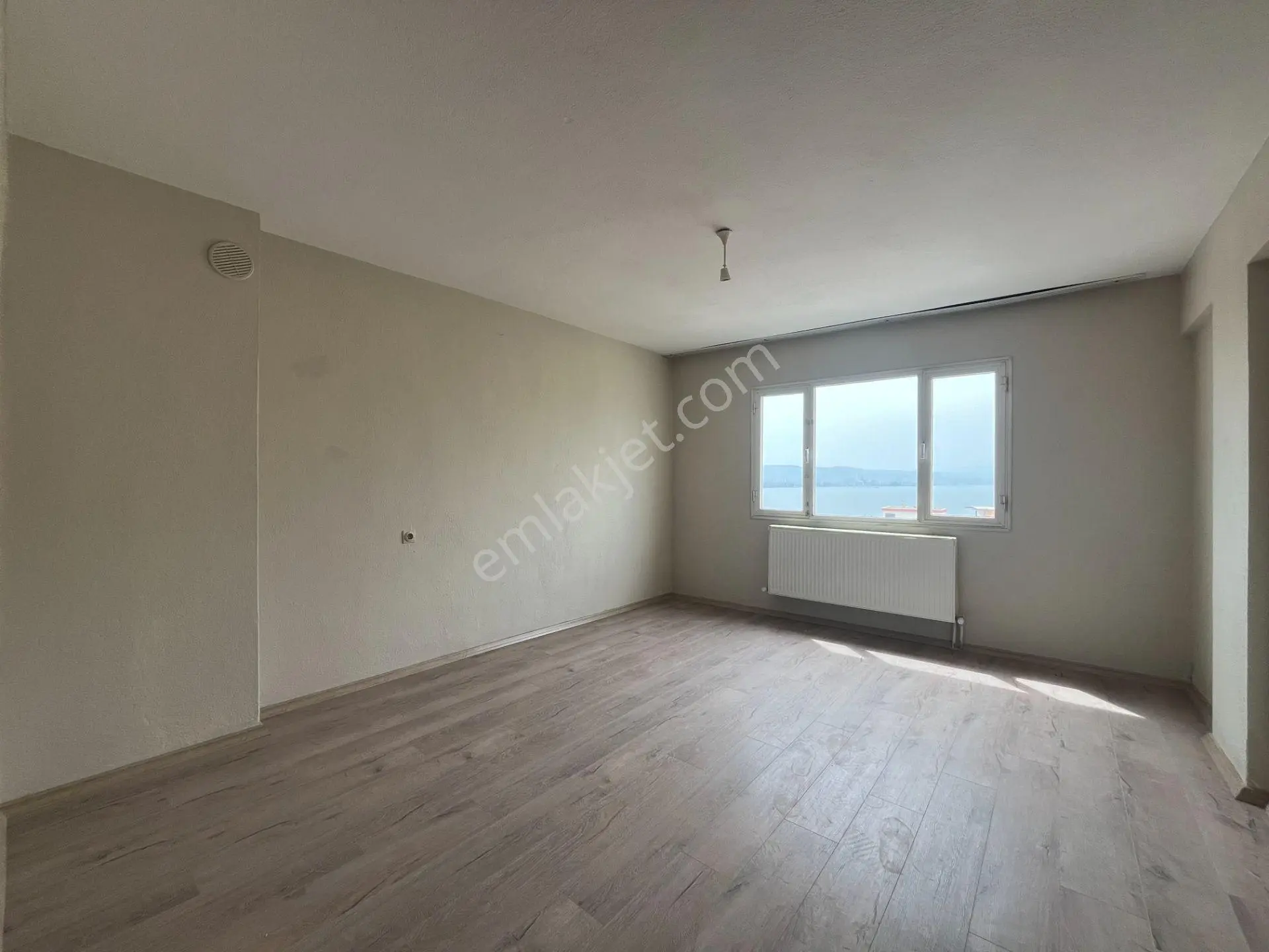 Naldöken İzban Yakını Deniz Manzaralı Ve Doğalgazlı 3+1 Kiralık Daire - Görsel 21