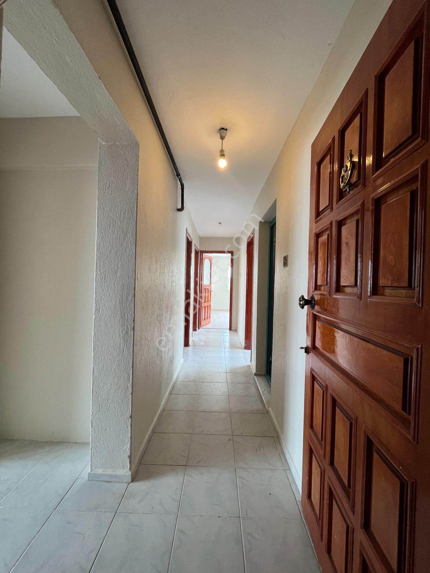 Naldöken İzban Yakını Deniz Manzaralı Ve Doğalgazlı 3+1 Kiralık Daire - Görsel 18