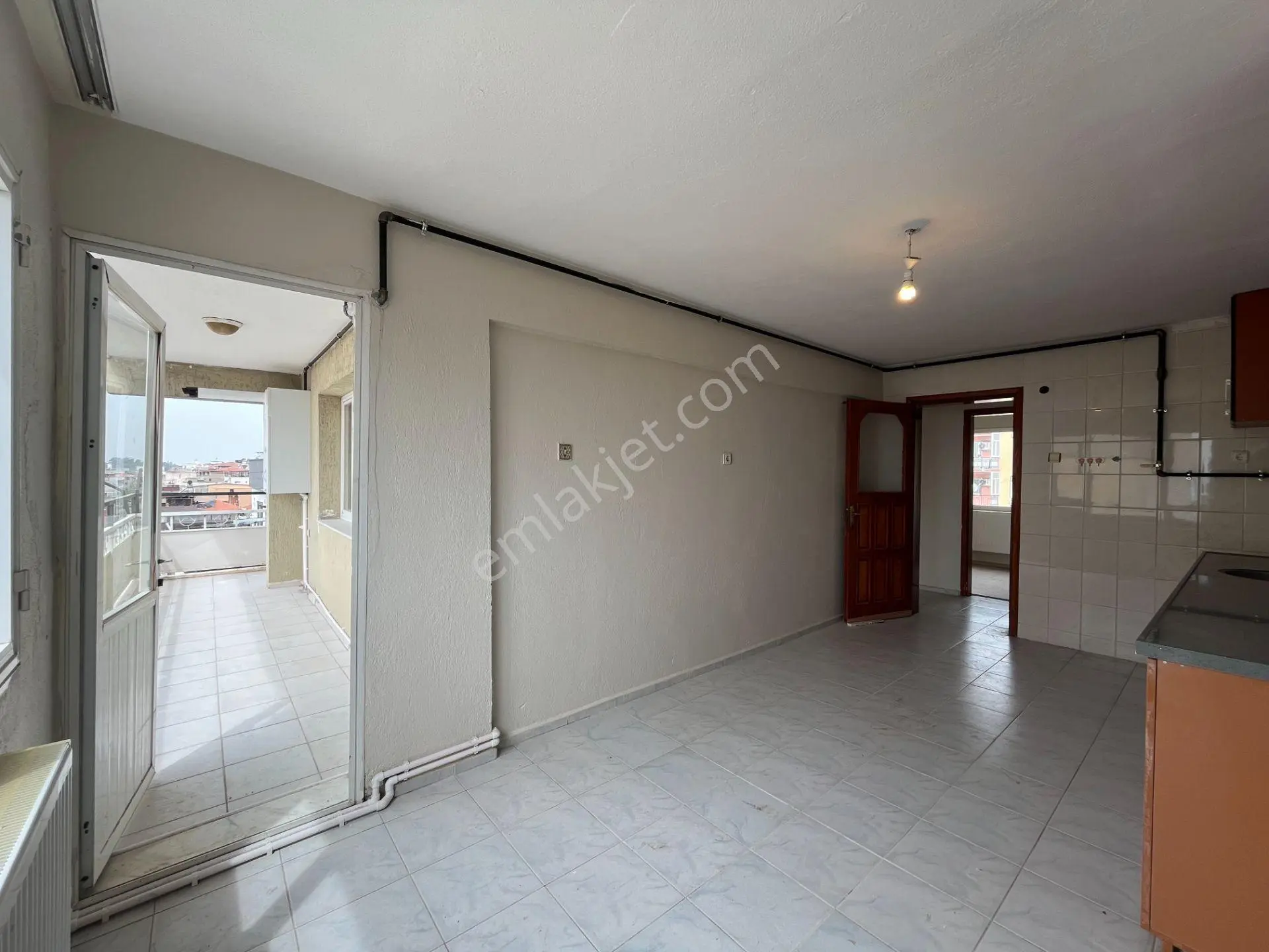 Naldöken İzban Yakını Deniz Manzaralı Ve Doğalgazlı 3+1 Kiralık Daire - Görsel 7