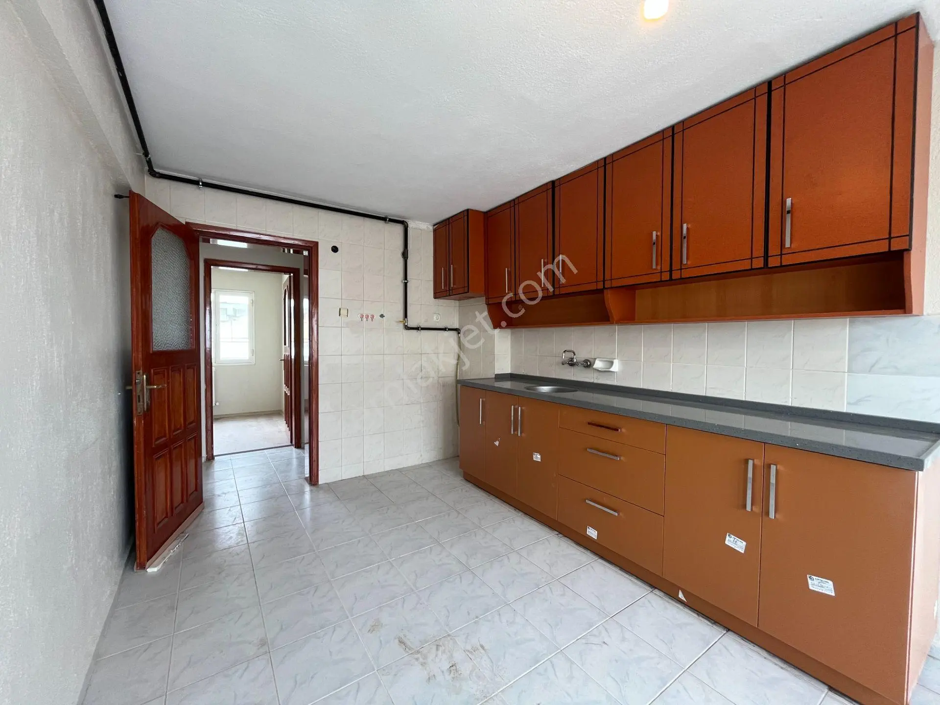 Naldöken İzban Yakını Deniz Manzaralı Ve Doğalgazlı 3+1 Kiralık Daire - Görsel 6