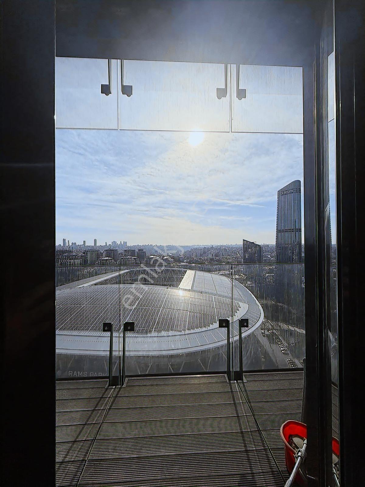 Nurol Life Yüksek Kat Eşyalı Satılık 2 + 1 Daire - Görsel 24