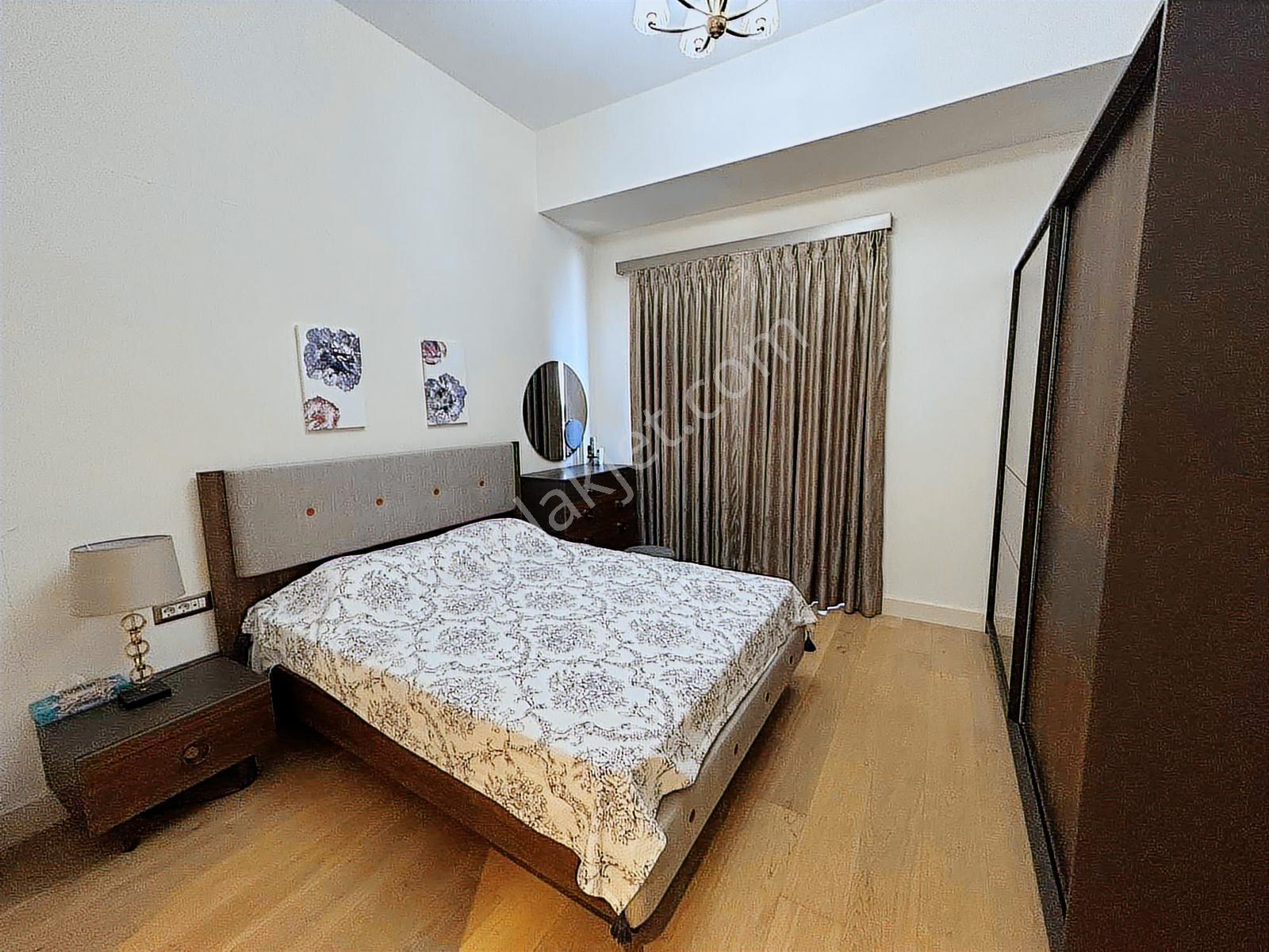 Nurol Life Yüksek Kat Eşyalı Satılık 2 + 1 Daire - Görsel 14