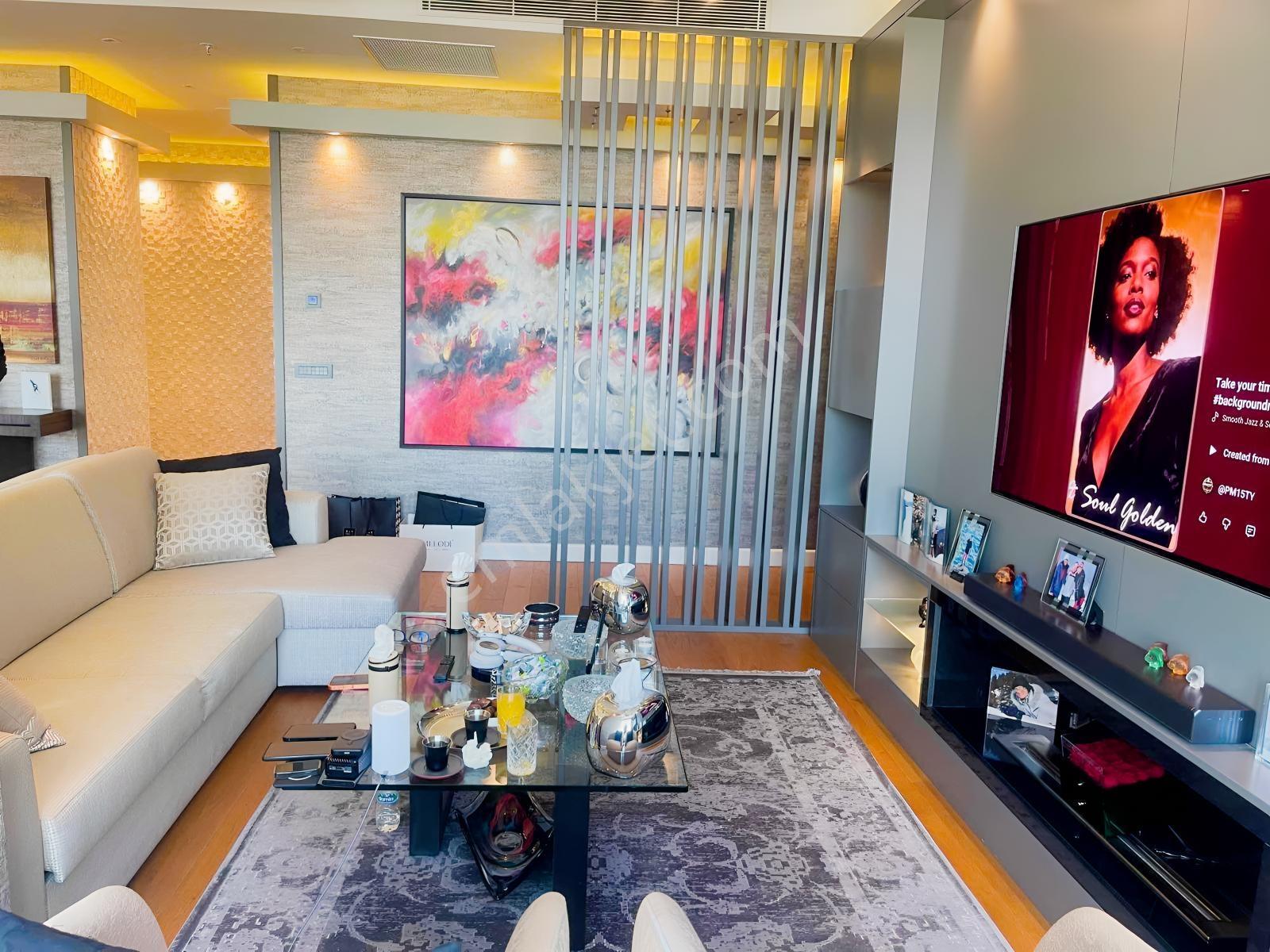 Vadistanbul Skyland Yüksek Kat Özel Tasarım Jakuzi 2+1 Geniş Tip - Görsel 36