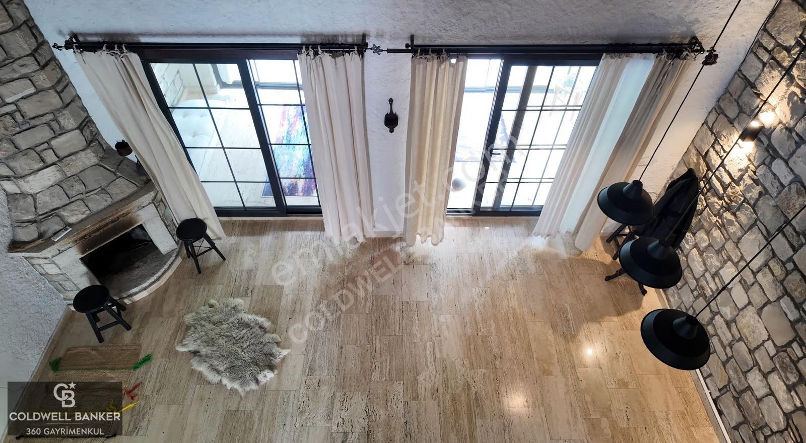 Urla Yağcılar Site İçi Bahçeli 1+1 Satılık Taş Loft Villa - Görsel 7