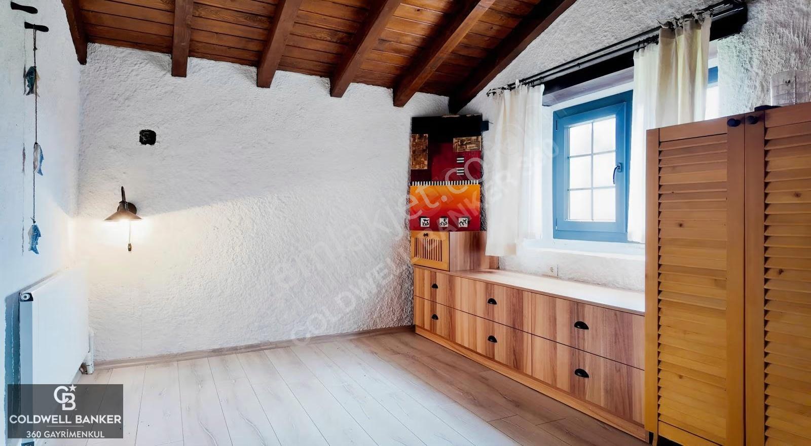 Urla Yağcılar Site İçi Bahçeli 1+1 Satılık Taş Loft Villa - Görsel 14
