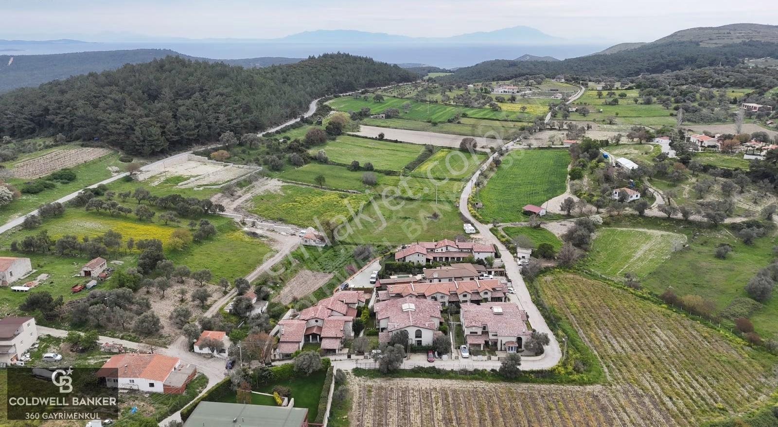 Urla Yağcılar Site İçi Bahçeli 1+1 Satılık Taş Loft Villa - Görsel 18