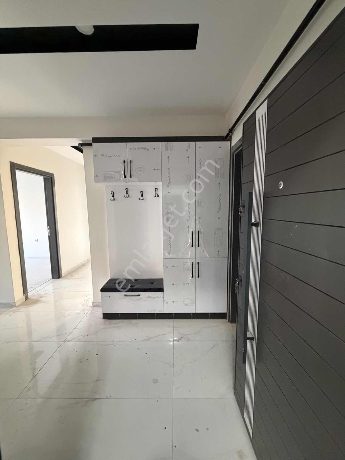 Bayındırlıkta Çevre Yoluna Yakın Lüks 3+1 Kiralık Daire - Görsel 11