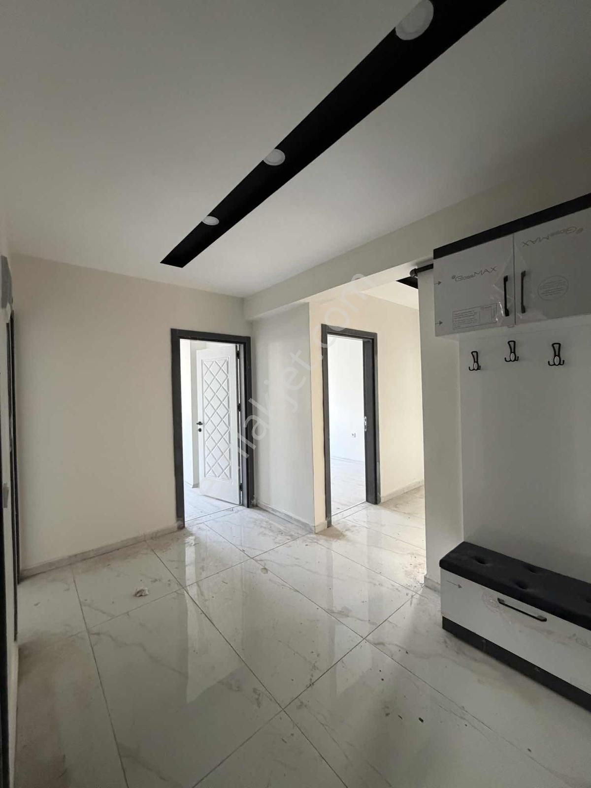 Bayındırlıkta Çevre Yoluna Yakın Lüks 3+1 Kiralık Daire - Görsel 3