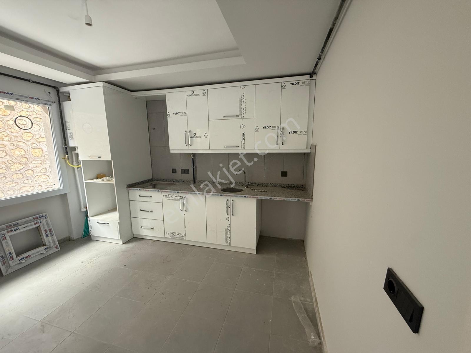 Ermenek Merkezde 3+1 Oturuma Hazır Bitmiş Son Daire - Görsel 14