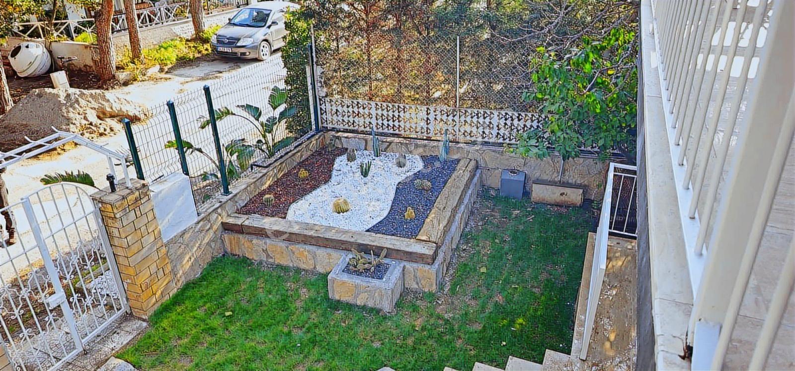 Çeşmealtı Denizli Mah.köşe Konum Deniz 300m Satılık Müstakil Ev - Görsel 12